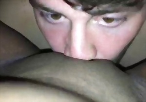 Horny stud gives a good cunnilingus for a horny chick